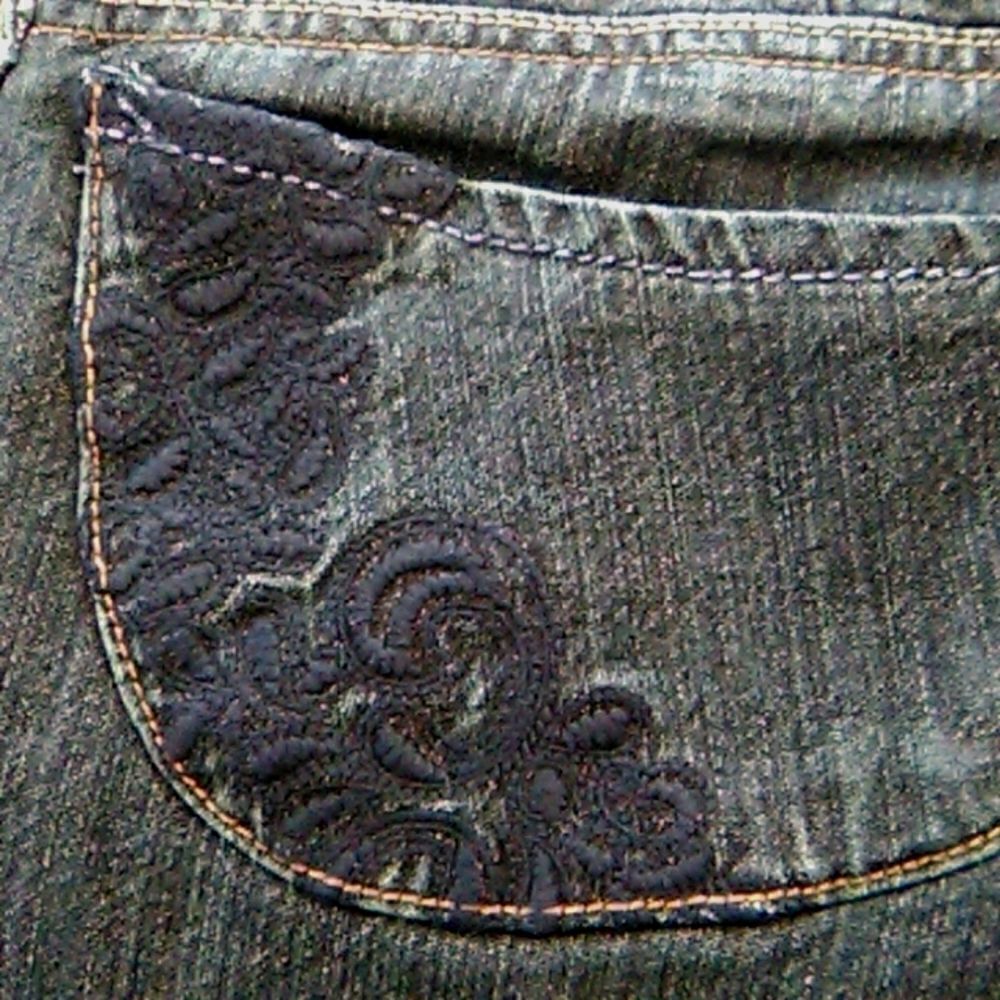 House of Dereon Boot Cut Jeans - Picture 7 of 15